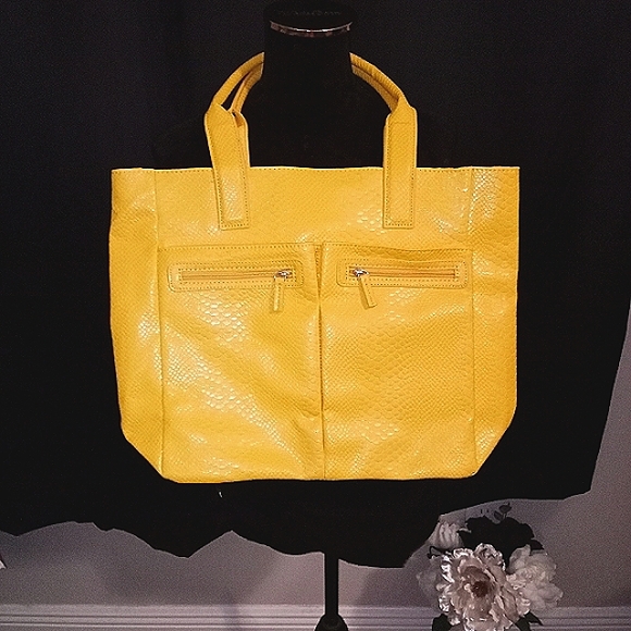 Neiman Marcus Yellow Purse Vegan Leather Spring Tote 💛 - Picture 4 of 7